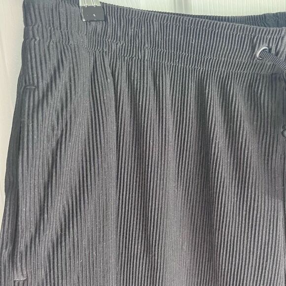 NWT Adidas Lined Drawstring Athletic Shorts Women’s XL - Picture 2 of 7